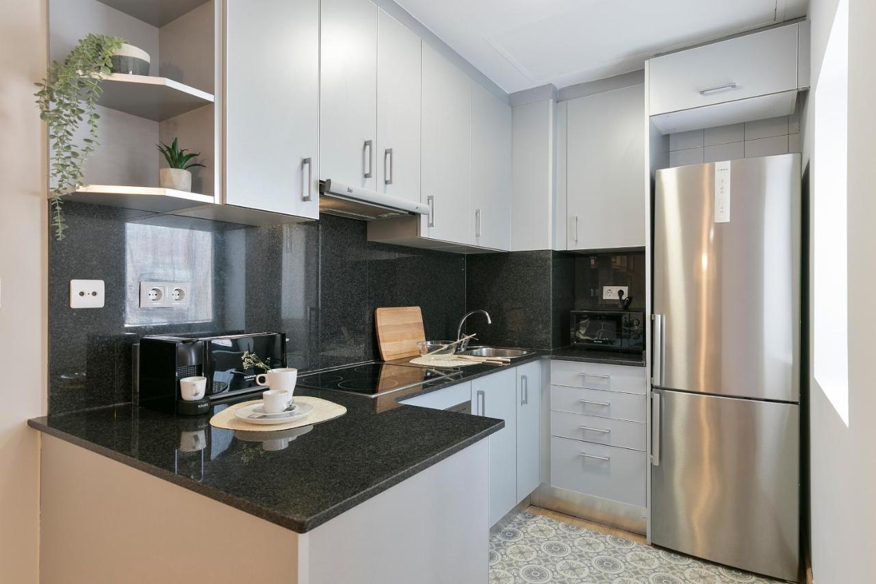 Click&Flat Sugranyes Appartement Barcelona Buitenkant foto